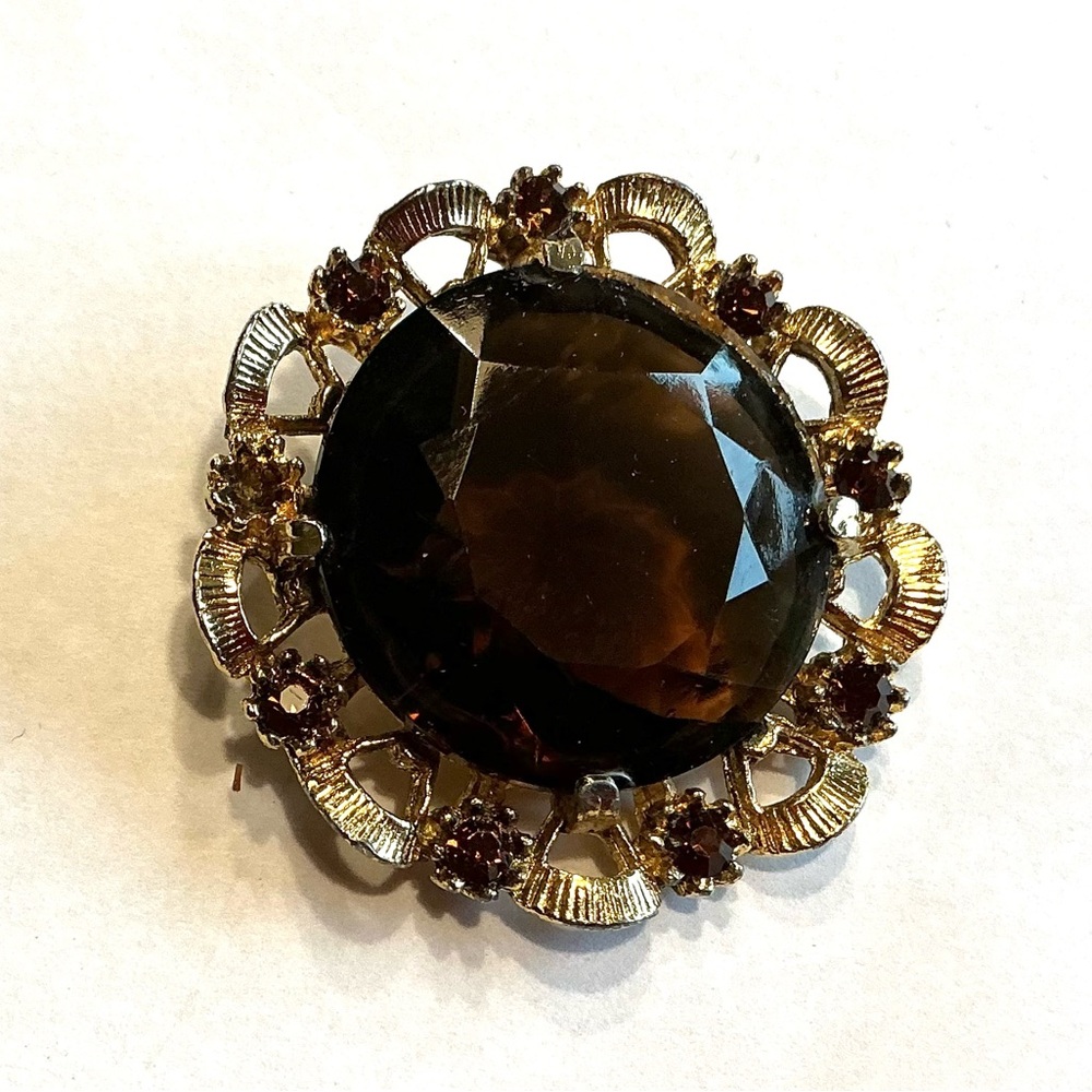 Vintage Gold and Smokey brown topaz looking stone, Brooch